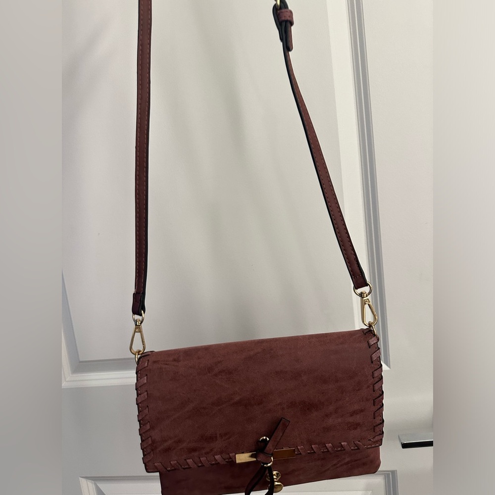 Burgundy hand bag!!!!! Brand new!